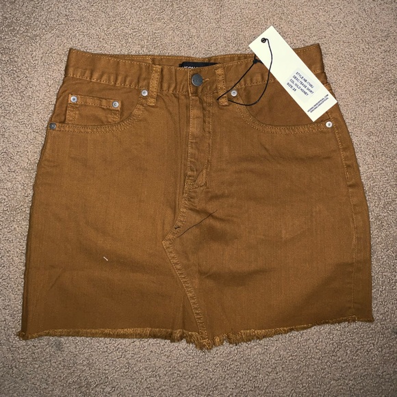 Citizens of Humanity mini skirt- size 25 - NWT - Picture 2 of 5